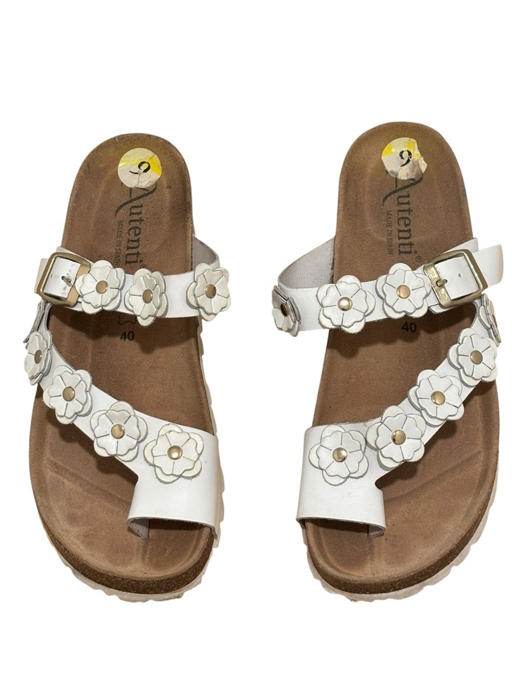 White Floral Buckle Slide Sandals by Autenti
